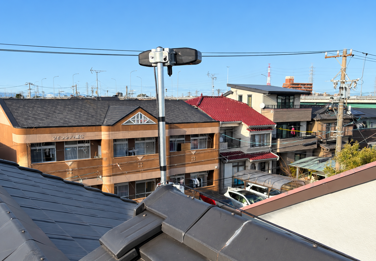 蟹江町で交換後に設置した小型デザインアンテナ