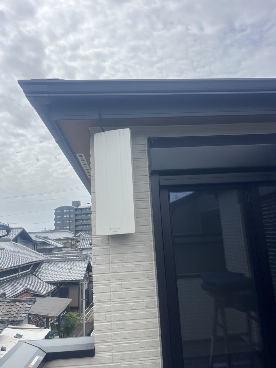 尼崎市の新築住宅に設置したデザインアンテナ